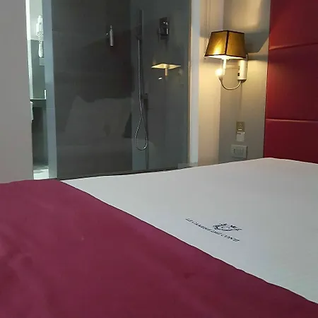그 카메레 데이 콘티 2* 피렌체